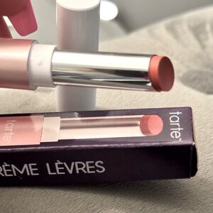 Tarte Maracuja Juicy Lip Creme in Peachy Pink